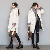 Κομψό και απλό γυναικείο μπουφάν σε δύο χρώματα, κατάλληλο για τις κρύες μέρες