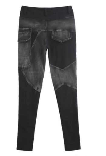 Актуални панталони в черен цвят с големи джобове 