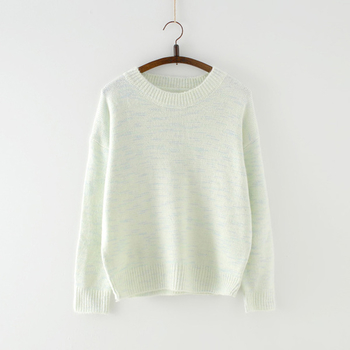 Дамски плетен пуловер в четири цвята, подходящ за ежедневие