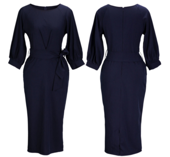 Λεπτό κομψό γυναικείο φόρεμα σε σκούρο μπλε χρώμα
