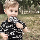 Ежедневна тениска - унисекс с надписи, в черен цвят