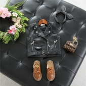 Παιδικό δερμάτινο μπουφάν σε μαύρο χρώμα