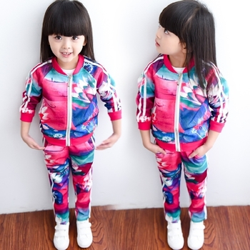 Стилен цветен детски анцуг за момичета - суичър с панталон