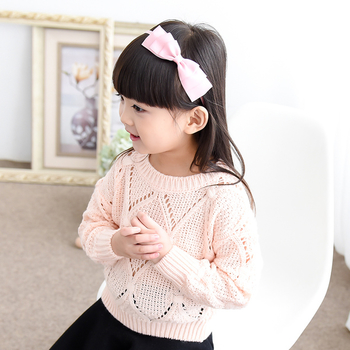 Απαλό παιδικό πουλόβερ για τα κορίτσια σε μπλε και ροζ χρώμα