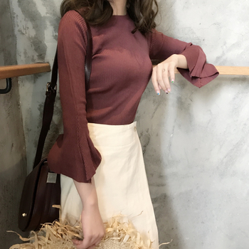 Стилна дамска Слим блуза с разкроени ръкави в няколко цвята