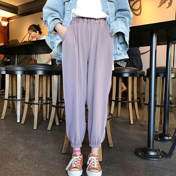 Актуален спортно-елегантен дамски панталон в два цвята