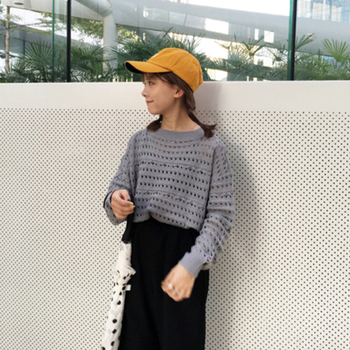 Дамски пуловер с О-образна яка в три цвята