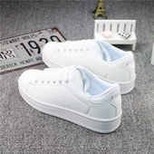 Καθαρά ανοιξιάτικα αθλητικά παπούτσια - 3 μοντέλα