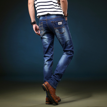 Мъжки ежедневни дънки модел slim fit в дънково син цвят
