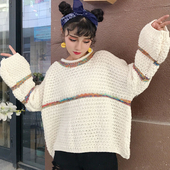 Ευρύ  γυναικείο πλεκτό πουλόβερ σε μπεζ και γκρι χρώμα