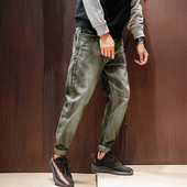 Άνετα ανδρικά τζιν κατάλληλες για  την καθημερινή ζωή, 2 μοντέλα