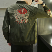 Μοντέρνο μοντέλο ανδρικό μπουφάν  με όμορφο λουλουδάτο κέντημα