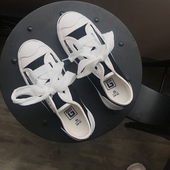 Есенни дамски кецове в три цвята, подходящи за ежедневие