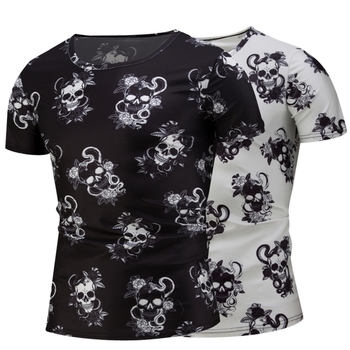 Ανδρική μπλούζα με κοντό μανίκι, περιλαίμιο και εφαρμογές σε σχήμα O