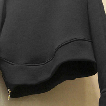 Стилна дамска блуза в черен цвят