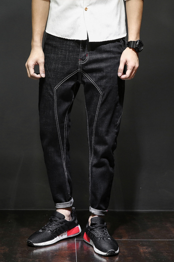 Много актуални и модерни мъжки дънкови панталони в черен цвят 