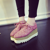 Κυρίες επίσημα πάνινα παπούτσια σε πλατφόρμα σε τρία χρώματα