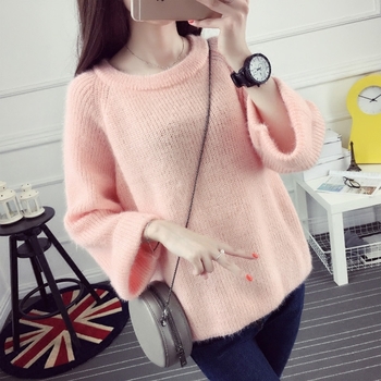 Плюшен дамски пуловер широк модел в няколко цвята 
