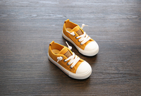 Pantofi sport si eleganti pentru baieti in doua culori